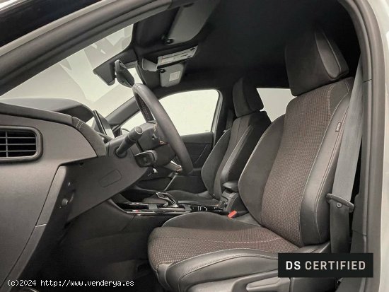 DS Automobiles DS 3 Crossback  50 kW/h  Auto PERFORMANCE LINE+ - Girona