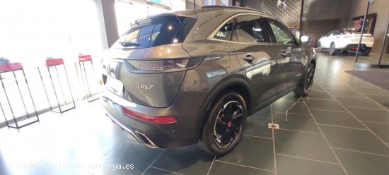 DS Automobiles DS 7 Crossback  1.6 E-Tense 300 PERF. LINE + Auto 4WD Performance Line + - Sevilla