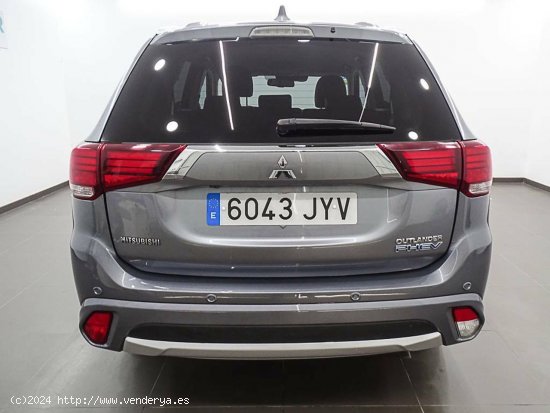 Mitsubishi Outlander  2.0 PHEV  Auto 4WD Kaiteki - València