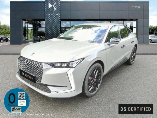 DS Automobiles DS 4  E-TENSE 225 PERFORMANCE LINE + Performance Line+ - Donostia