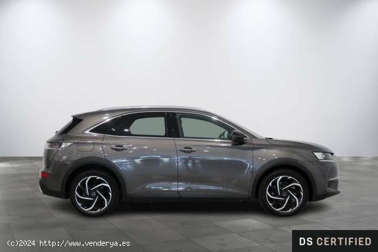 DS Automobiles DS 7 Crossback  BlueHDi DE 96kW (130CV) AT Bastille + - Badalona