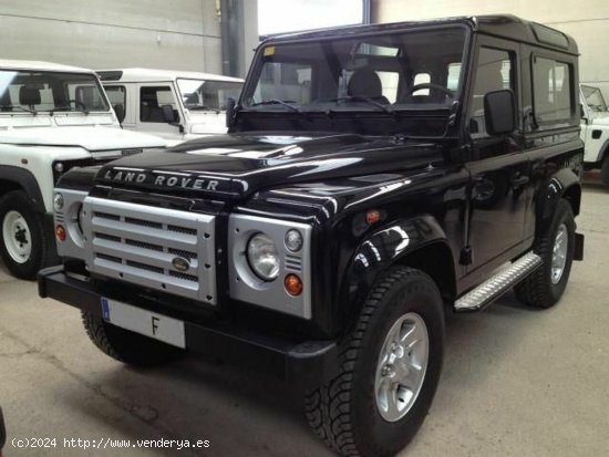 Land-Rover Defender Defender 90 SW E - VILLANUEVA DE CORDOBA