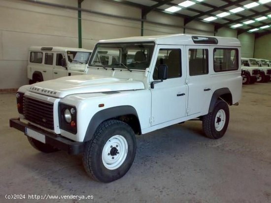 Land-Rover Defender Defender 110 SW E - VILLANUEVA DE CORDOBA