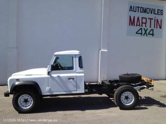 Land-Rover Defender Defender 110Td5 Chasis Cabina E - VILLANUEVA DE CORDOBA