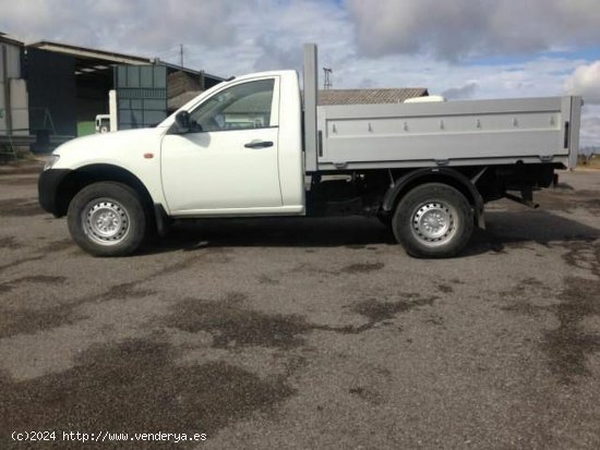 Mitsubishi L200 L200 2.5DI-D Single Cab M-PRO - VILLANUEVA DE CORDOBA