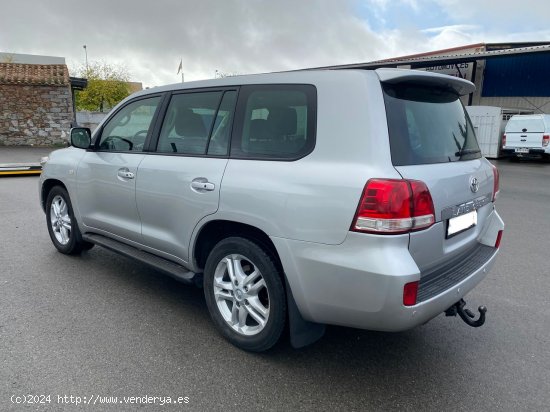 Toyota Land Cruiser  200 4.5 V8 VXL - VILLANUEVA DE CORDOBA