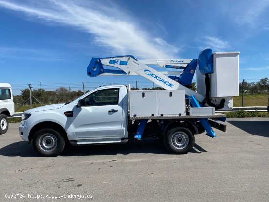 Ford Ranger  2.2 TDCi 118kW 4x4 Cab. Sencilla CESTA ELEVADORA - VILLANUEVA DE CORDOBA