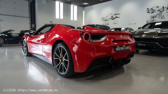 Ferrari 488 FERRARI 488 Spider DCT 2p. - Sabadell