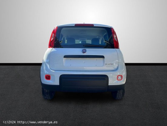 Fiat Panda 1.0 Hybrid 70 CV - Sevilla