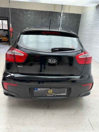 Kia Rio 1.2 CVVT 62kW (84CV) Tech - Madrid