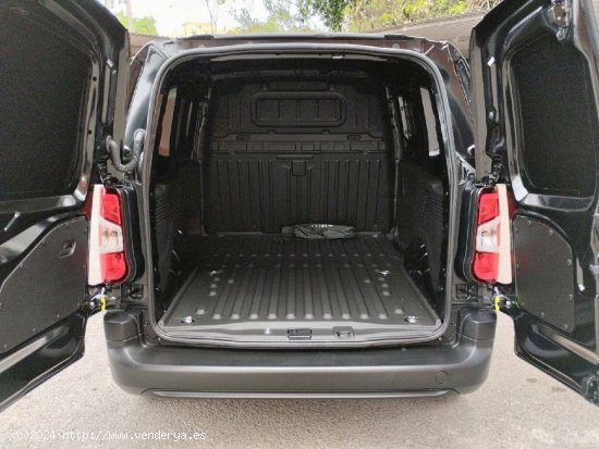 Peugeot Partner  Standard 600kg BlueHDi 73kW - - Los Barrios