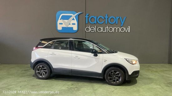 Opel Crossland X 1.5D DESIGN LINE - 120 ANIVERSARIO - Utrera