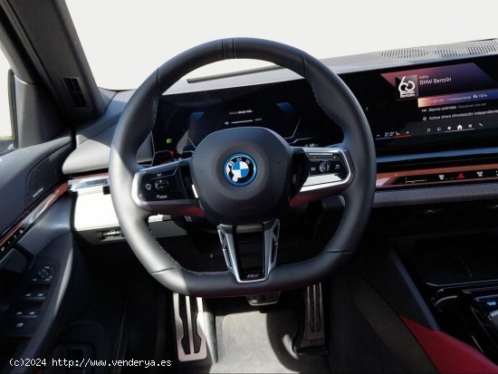 BMW i5 eDrive40 - Córdoba