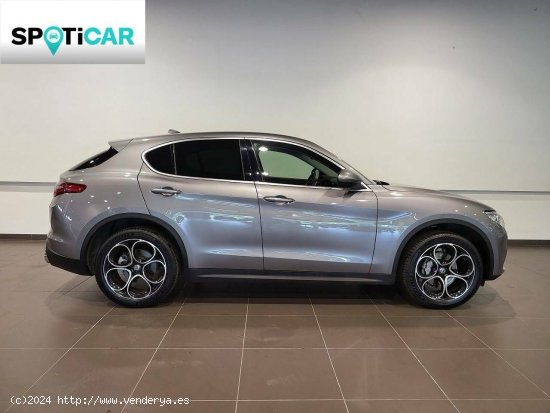 Alfa Romeo Stelvio  2.0 Gasolina 206kW (280CV)  AWD Executive - Blanes