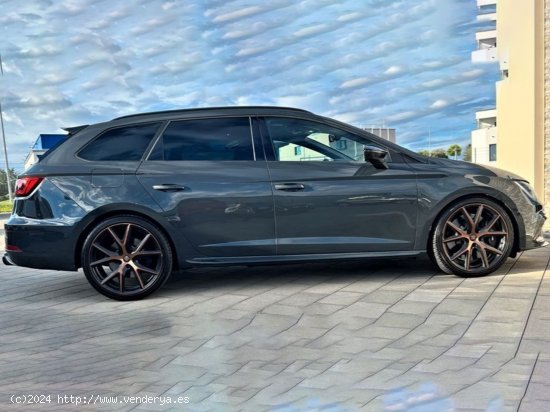 Seat Leon ST 2.0 TSI 221kW 4Drive DSG SS Cupra R 5p. - Rivas-Vaciamadrid