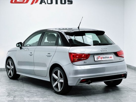 Audi A1 1.6 TDI Attraction S-Line 90CV - Málaga