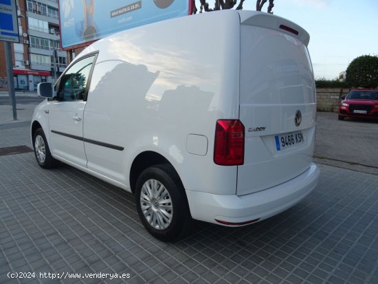 Volkswagen Caddy 2.0 TDI 102CV Furgón - Viladecans