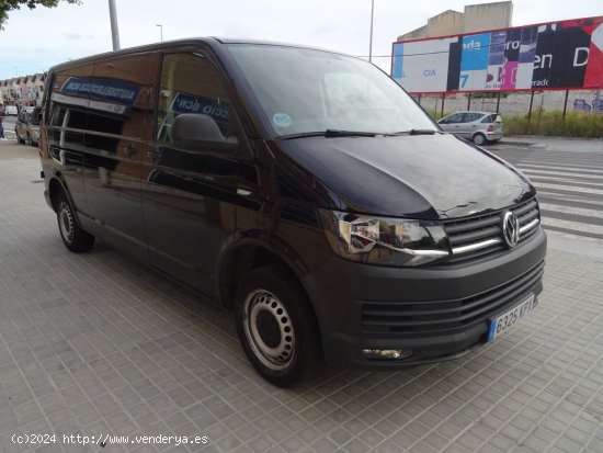 Volkswagen Transporter Furgón largo 2.0 TDI 102CV - Viladecans