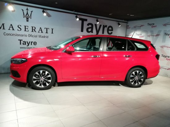 Fiat Tipo SW 1.3 Multijet 70kW (95CV) Mirror - Majadahonda