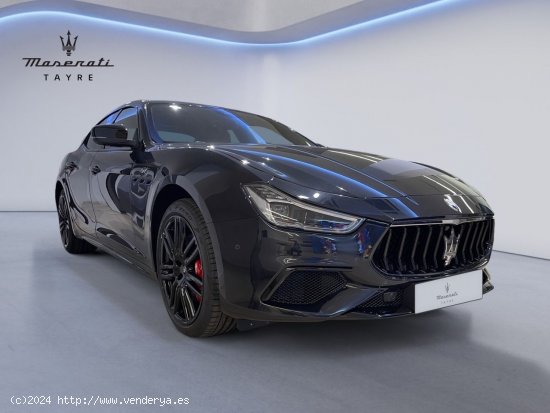 Maserati Ghibli GT L4 330CV Hybrid-Gasolina RWD - Majadahonda