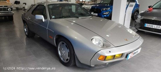 Porsche 928 928 S - Laredo