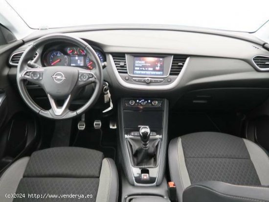 Opel Grandland X  1.2 Turbo Design Line - Sabadell