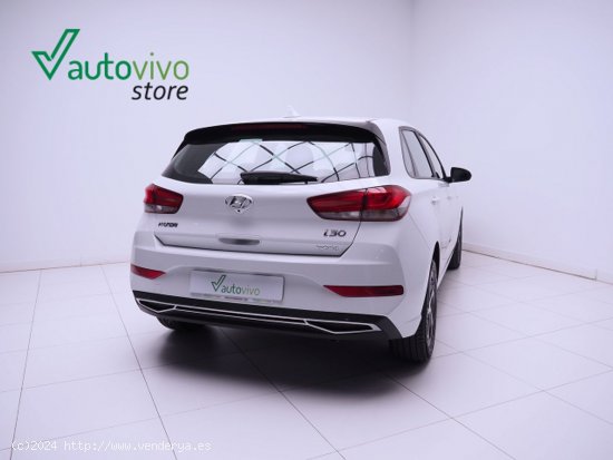 Hyundai i30 KLASS 1.0 TGDI 48V LR 120 CV 5P - Sant Boi de Llobregat