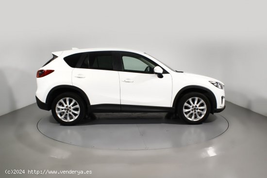 Mazda CX-5 2.2 DE 150 LUXURY 4WD AUTO 5P - 