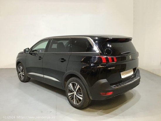 Peugeot 5008 1.5 BLUEHDI 96KW S&S ALLURE AUTO 5P 7 Plazas - 