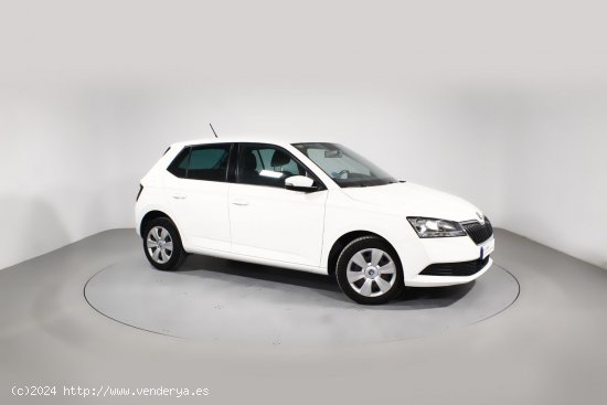 Skoda Fabia 1.0 MPI 44KW AMBITION 5P - 