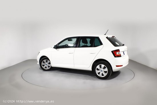 Skoda Fabia 1.0 MPI 44KW AMBITION 5P - 