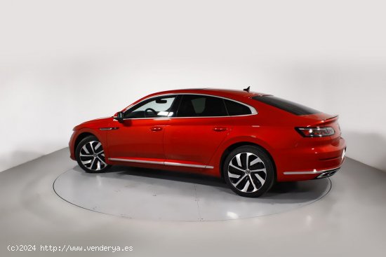 Volkswagen Arteon 1.4 EHYBRID DSG R-LINE 5P - 