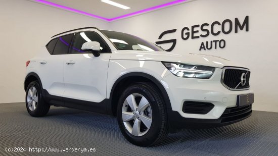 Volvo XC40 2.0 B3 G Core Auto - Elche