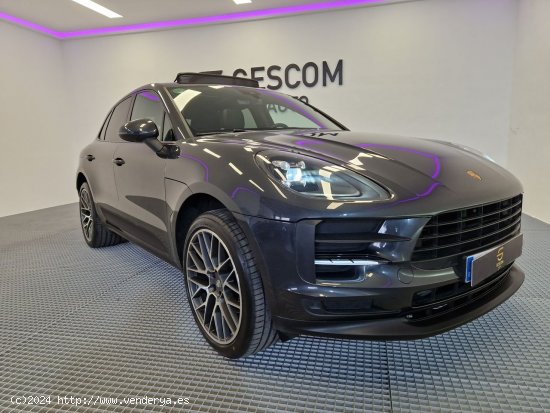 Porsche Macan . - Elche