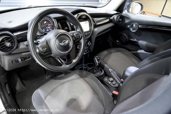 MINI Cooper  COOPER D 5 PUERTAS - 