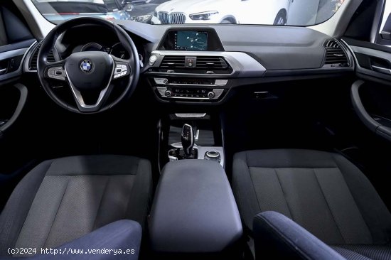 BMW X3   xDrive30d - 