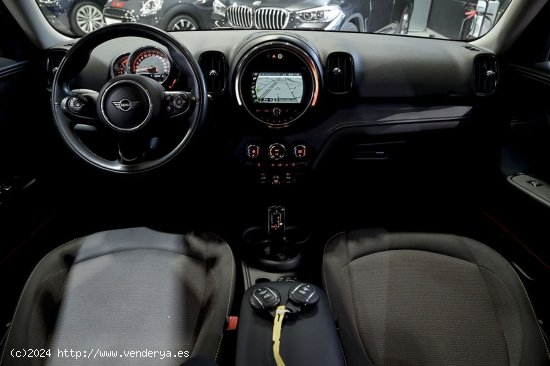 MINI Countryman   One D - 