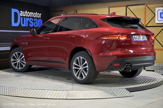 Jaguar F-Pace   2.0L i4D AWD Automatico Pure - 