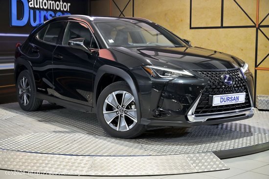 Lexus UX   300e Business - 