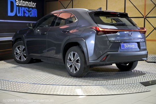 Lexus UX   300e Business - 