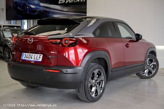 Mazda MX-30   eSKYACTIVE 105 kW 143CV Zenith Modern - 