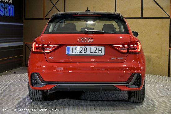 Audi A1   Sportback S line 35 TFSI 110kW S tronic - 