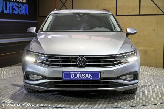 Volkswagen Passat   Variant Business 2.0 TDI 110kW - 