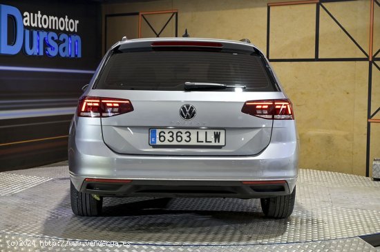 Volkswagen Passat   Variant Business 2.0 TDI 110kW - 