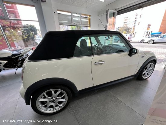 MINI Cabrio Cooper S - Sabadell