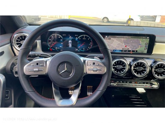 Mercedes CLA CLA 200 D DCT - Pinto