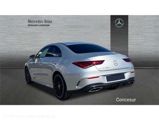 Mercedes CLA CLA 200 D DCT - Pinto