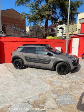 Citroën C4 Cactus BlueHDi 73KW (100CV) ETG6 Shine - Sabadell