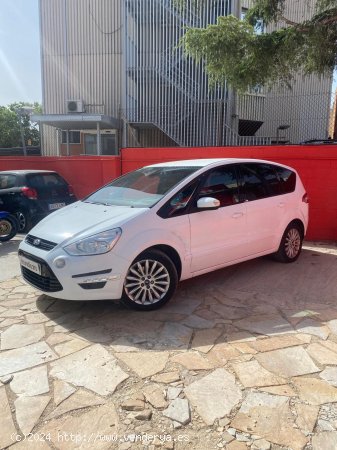 Ford S Max 2.0 TDCi 140cv Trend Powershift - Sabadell