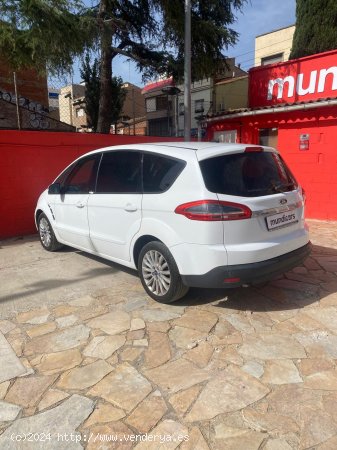 Ford S Max 2.0 TDCi 140cv Trend Powershift - Sabadell